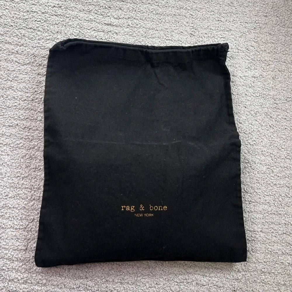 Rag & Bone Vest Hand Tailored New York Black L Quiet Luxury with dust bag  flaw
